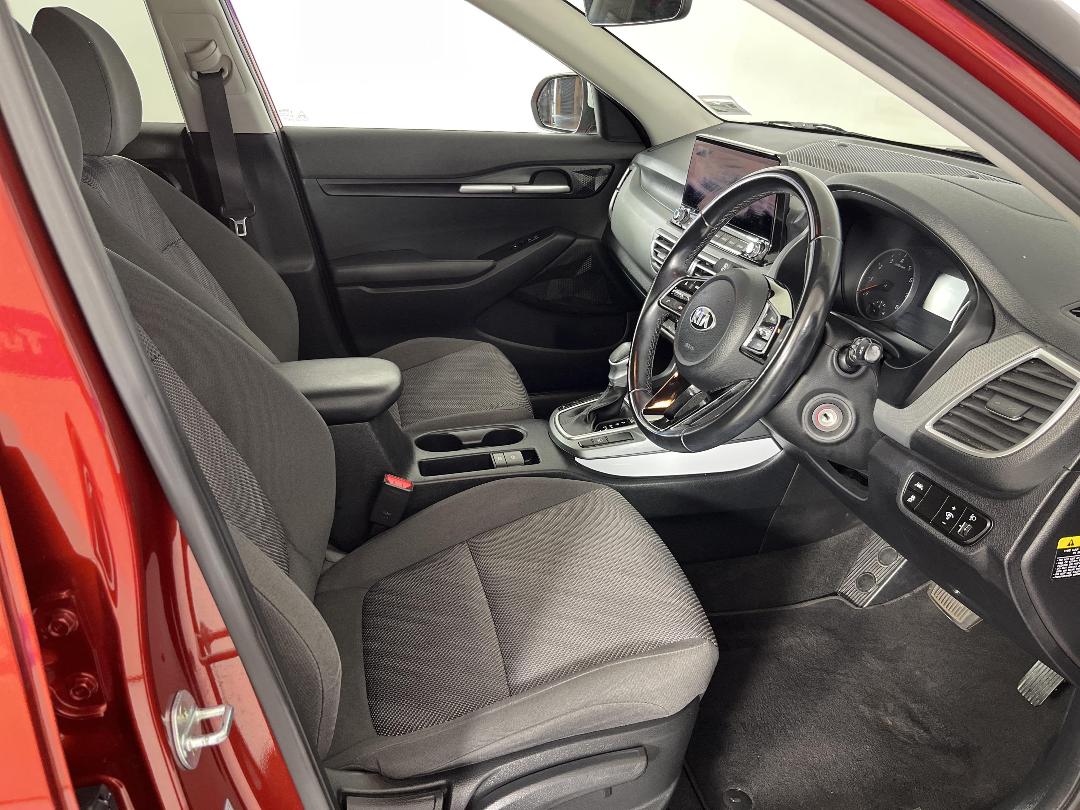 Photo '16' of KIA Seltos Photo '16' of KIA Seltos