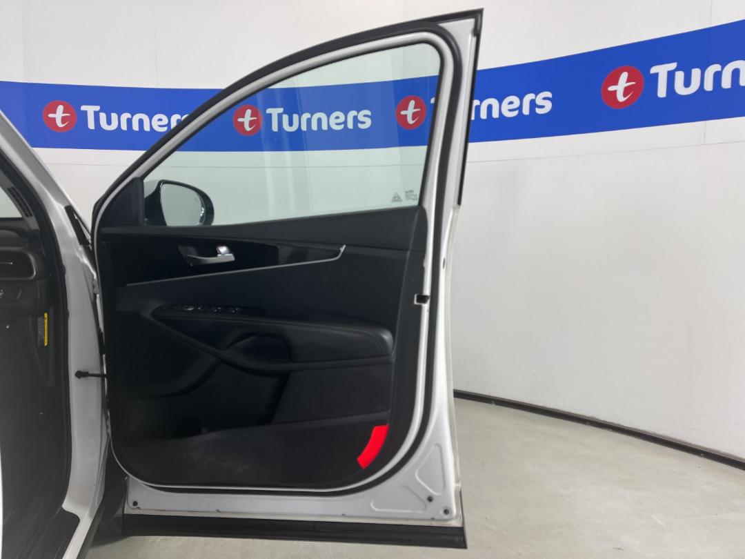 Photo '15' of KIA Sorento