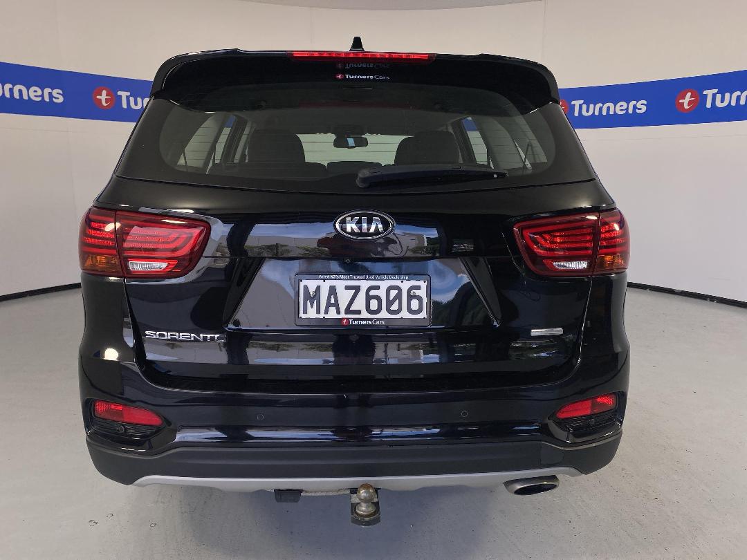 Photo '6' of KIA Sorento Photo '6' of KIA Sorento