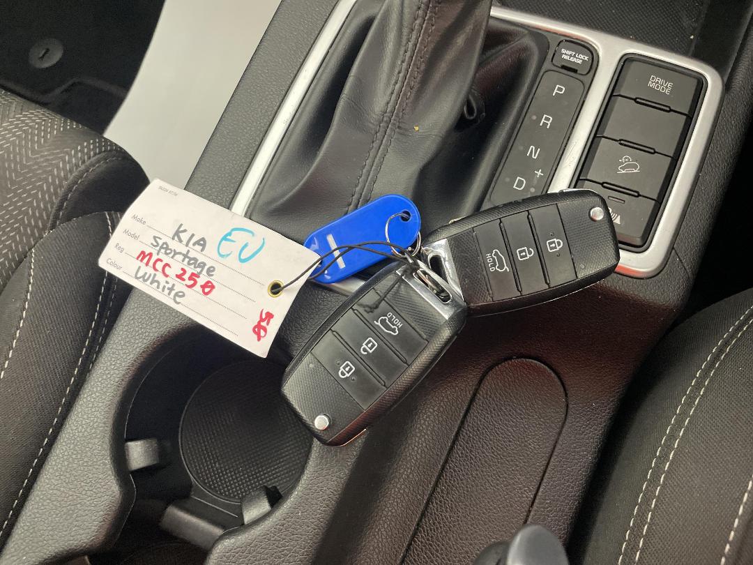 Photo '21' of KIA Sportage