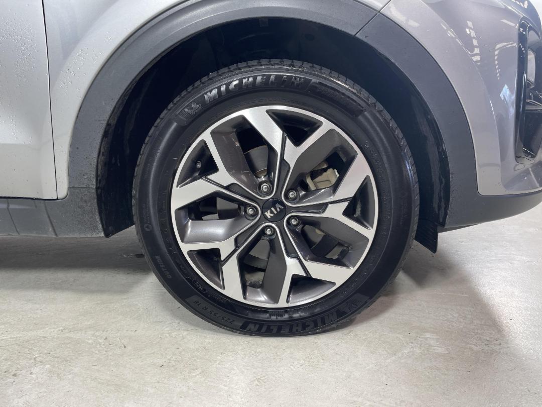 Photo '9' of KIA Sportage Photo '9' of KIA Sportage