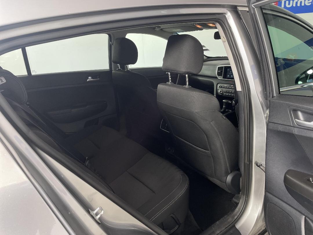 Photo '20' of KIA Sportage Photo '20' of KIA Sportage