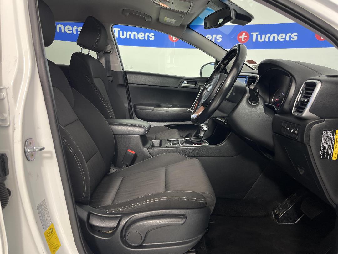 Photo '16' of KIA Sportage Photo '16' of KIA Sportage