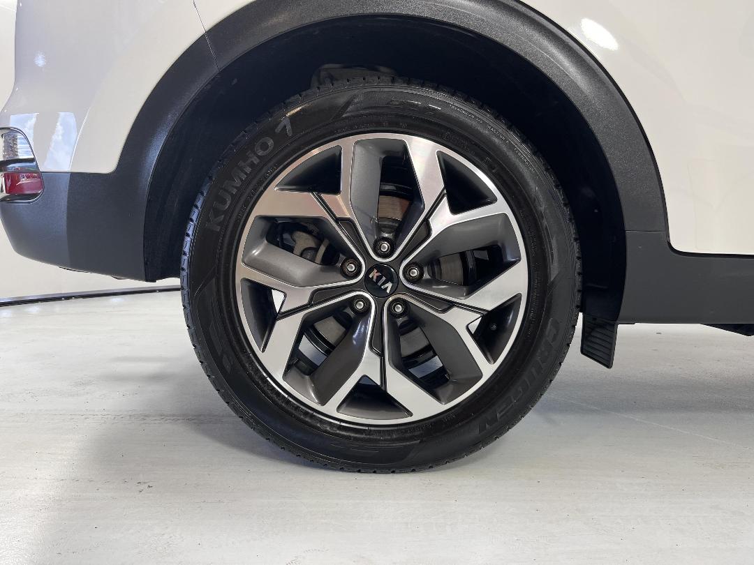 Photo '12' of KIA Sportage Photo '12' of KIA Sportage