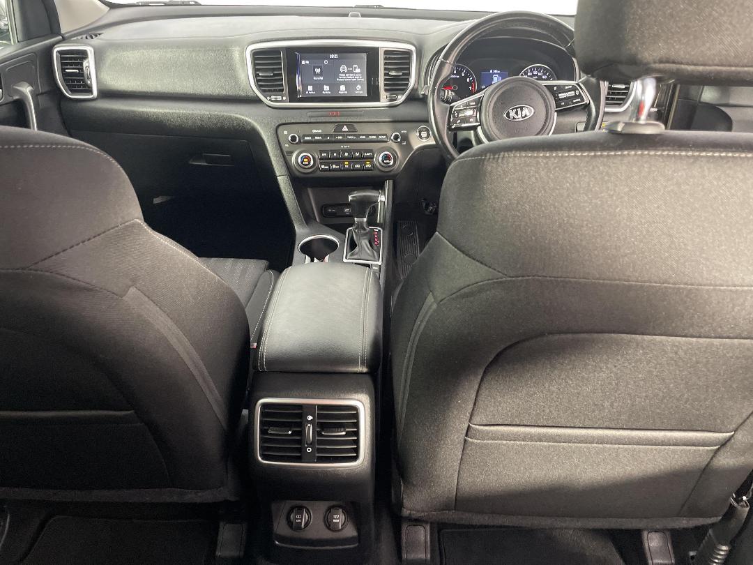 Photo '18' of KIA Sportage Photo '18' of KIA Sportage