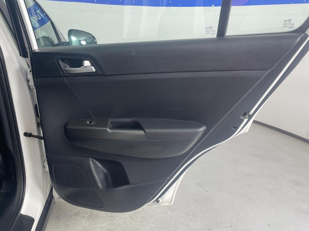 Photo '19' of KIA Sportage