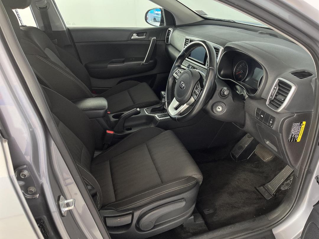 Photo '16' of KIA Sportage