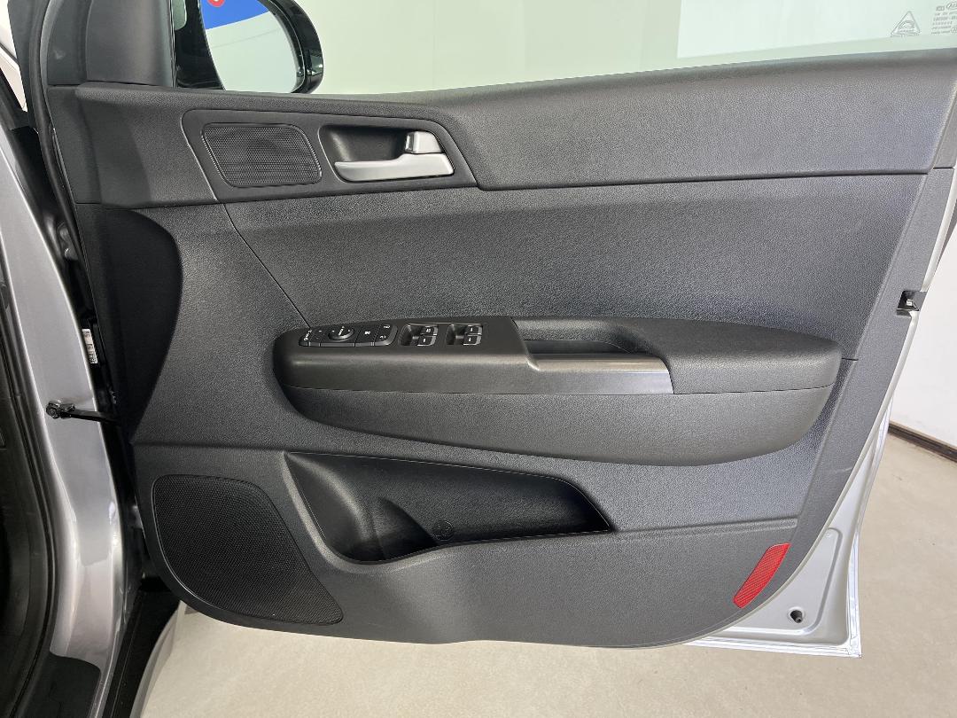 Photo '15' of KIA Sportage