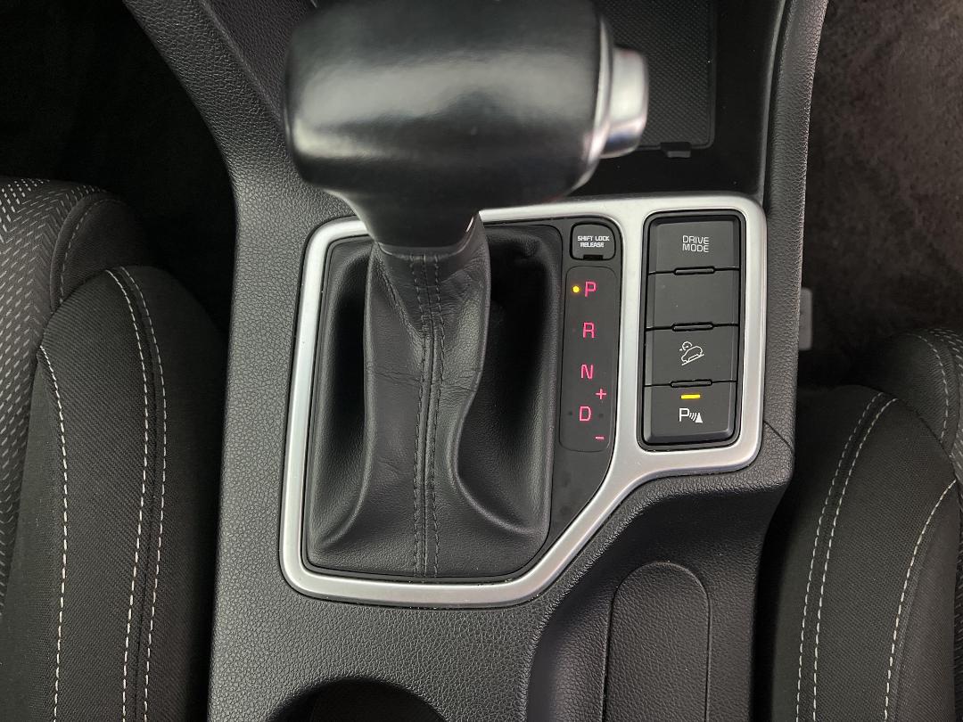 Photo '29' of KIA Sportage