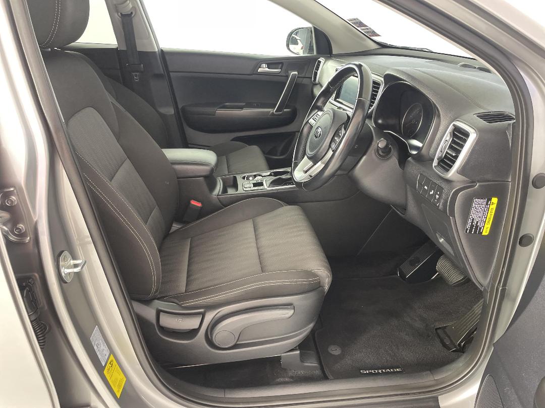 Photo '16' of KIA Sportage