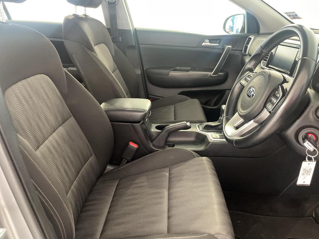 Photo '16' of KIA Sportage Photo '16' of KIA Sportage