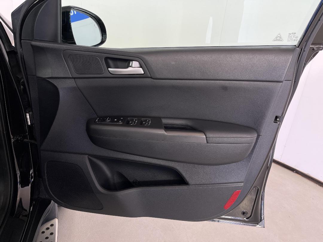 Photo '15' of KIA Sportage