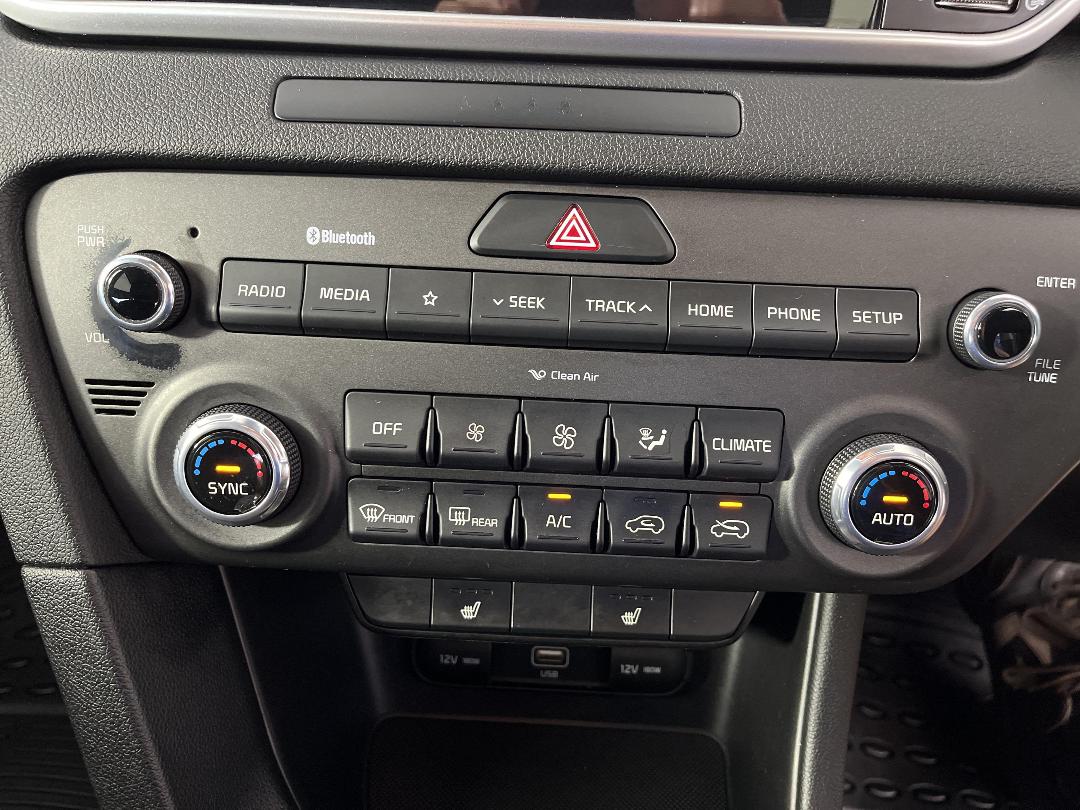 Photo '28' of KIA Sportage