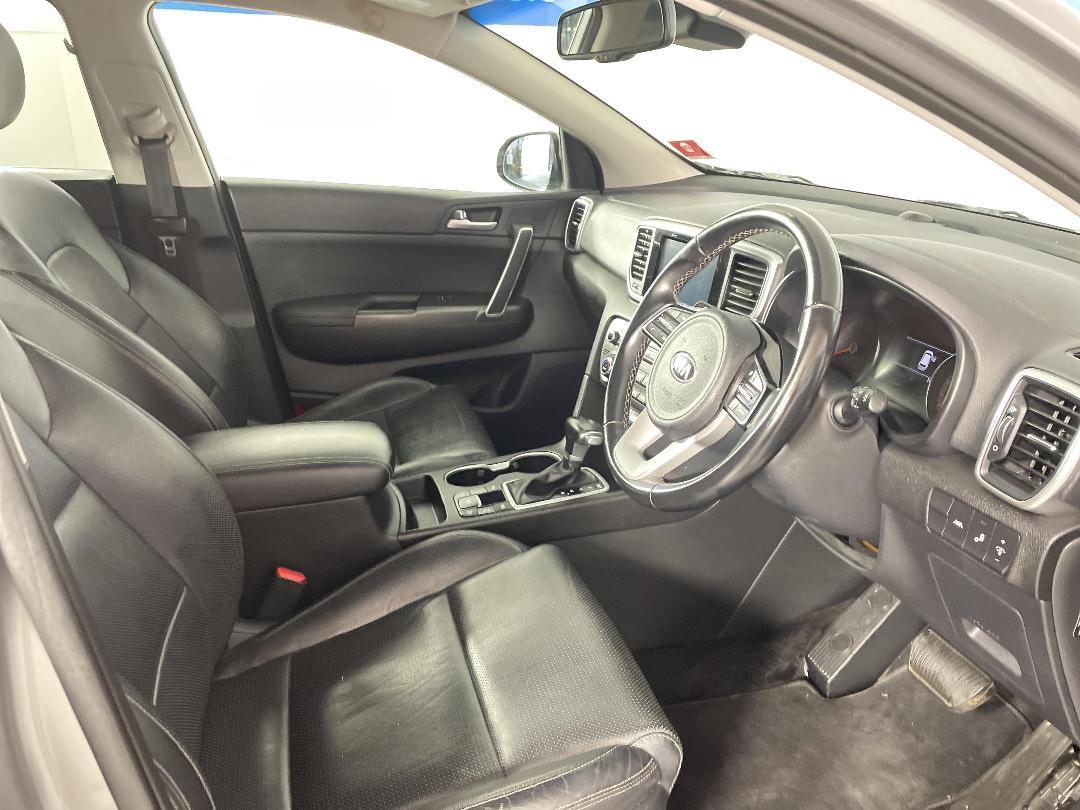 Photo '16' of KIA Sportage