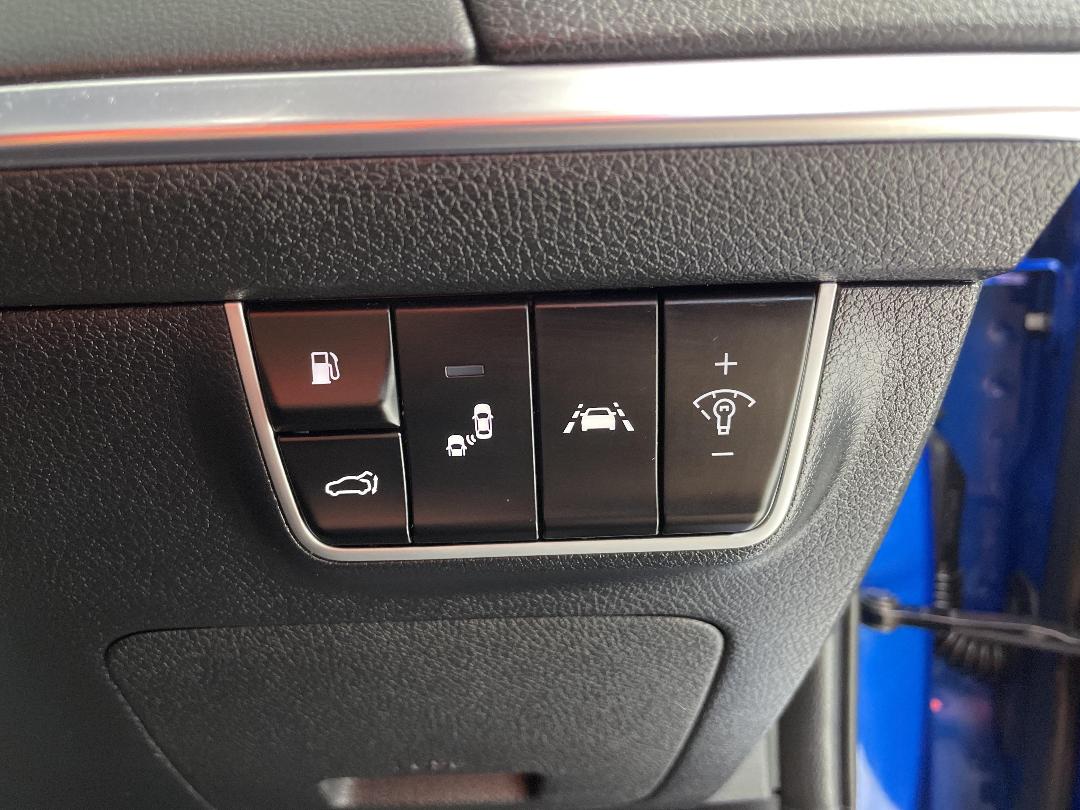 Photo '26' of KIA Stinger Photo '26' of KIA Stinger