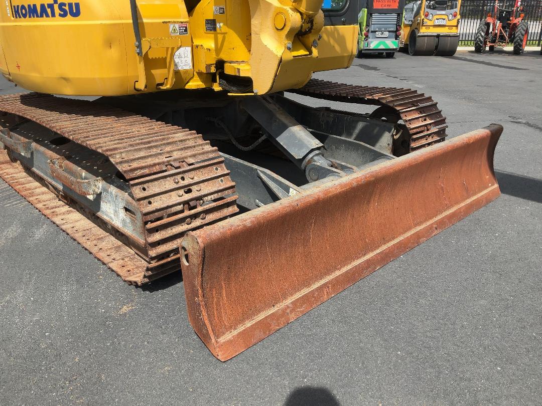 Photo '11' of Komatsu PC88MR-10 Excavator