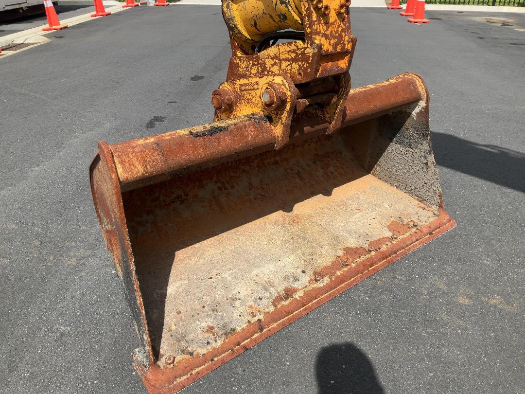 Photo '20' of Komatsu PC88MR-10 Excavator