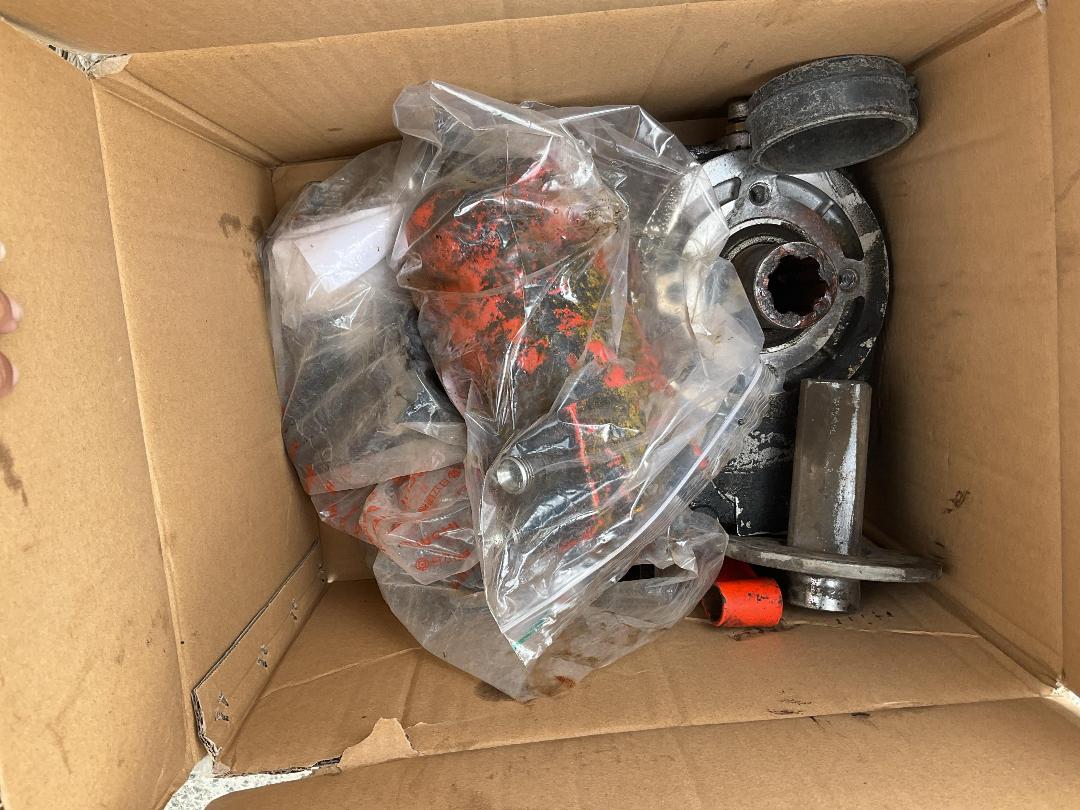 Photo '36' of Kubota L5740 Sweeper