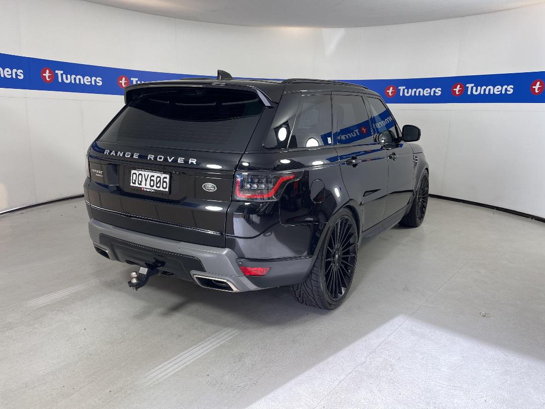 Photo '7' of Land Rover Range Rover Sport Photo '7' of Land Rover Range Rover Sport