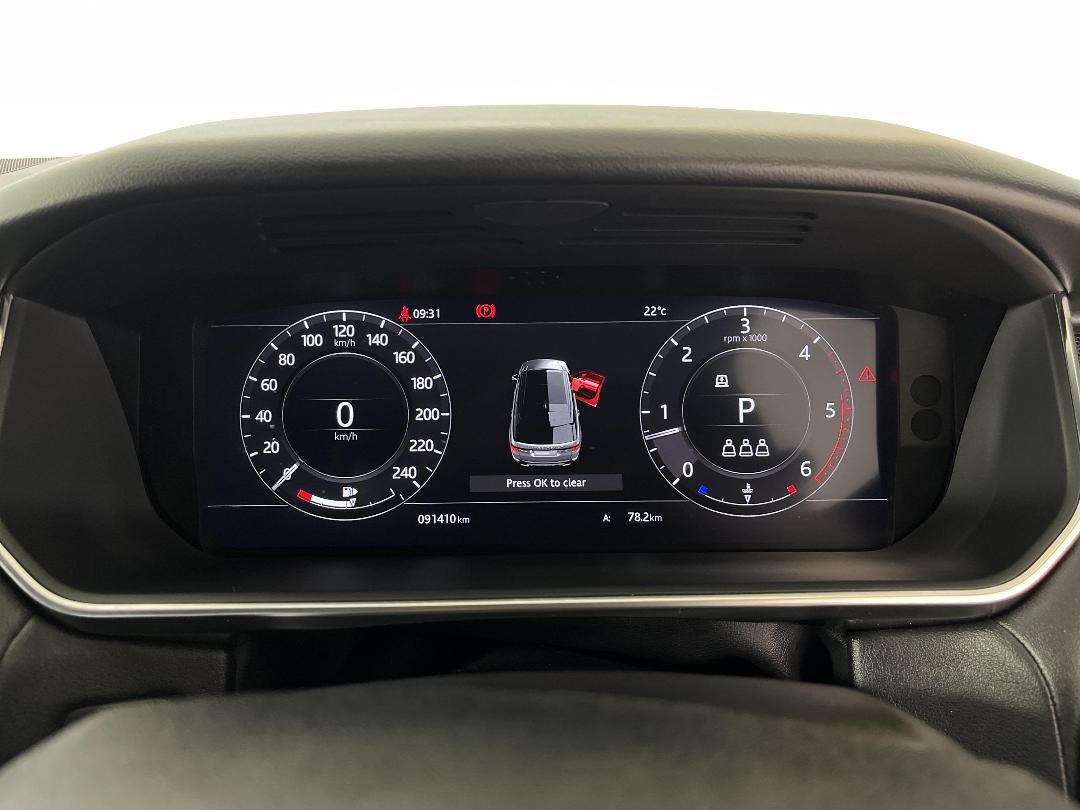 Photo '21' of Land Rover Range Rover Sport Photo '21' of Land Rover Range Rover Sport