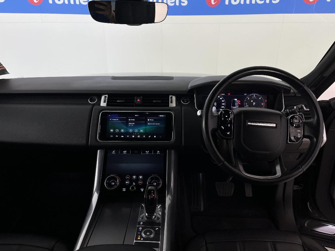 Photo '17' of Land Rover Range Rover Sport Photo '17' of Land Rover Range Rover Sport