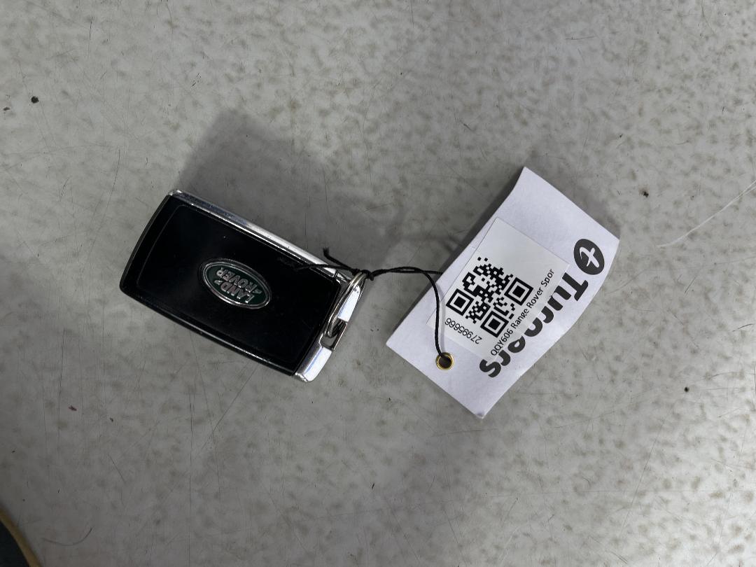 Photo '22' of Land Rover Range Rover Sport Photo '22' of Land Rover Range Rover Sport