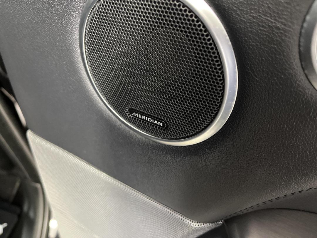 Photo '31' of Land Rover Range Rover Sport Photo '31' of Land Rover Range Rover Sport