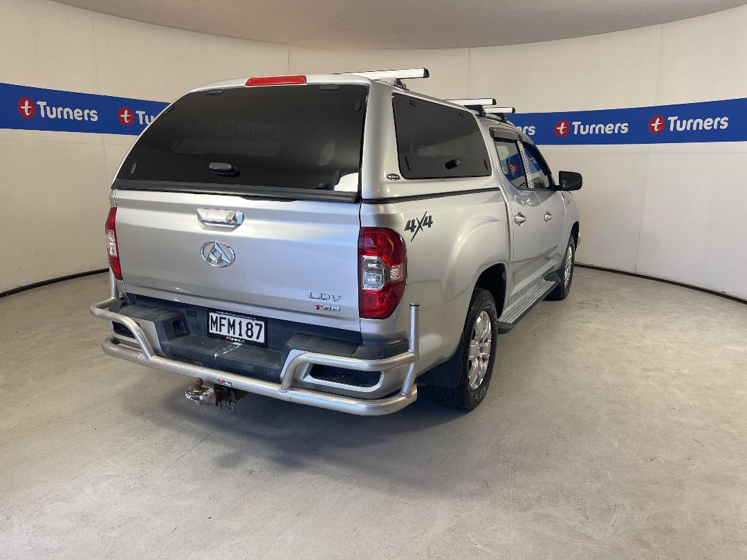 Photo '7' of LDV T60