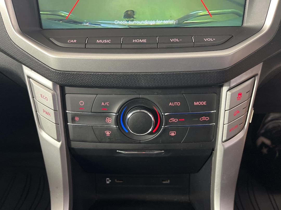 Photo '28' of LDV T60