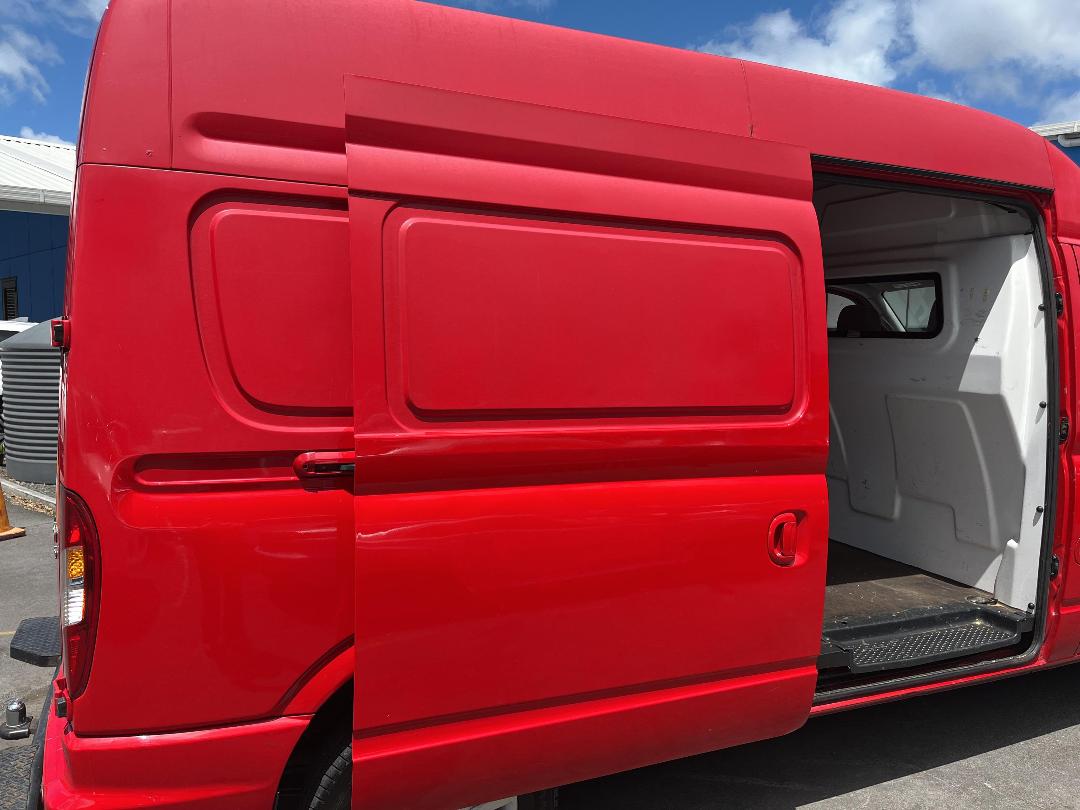 Photo '19' of LDV V80