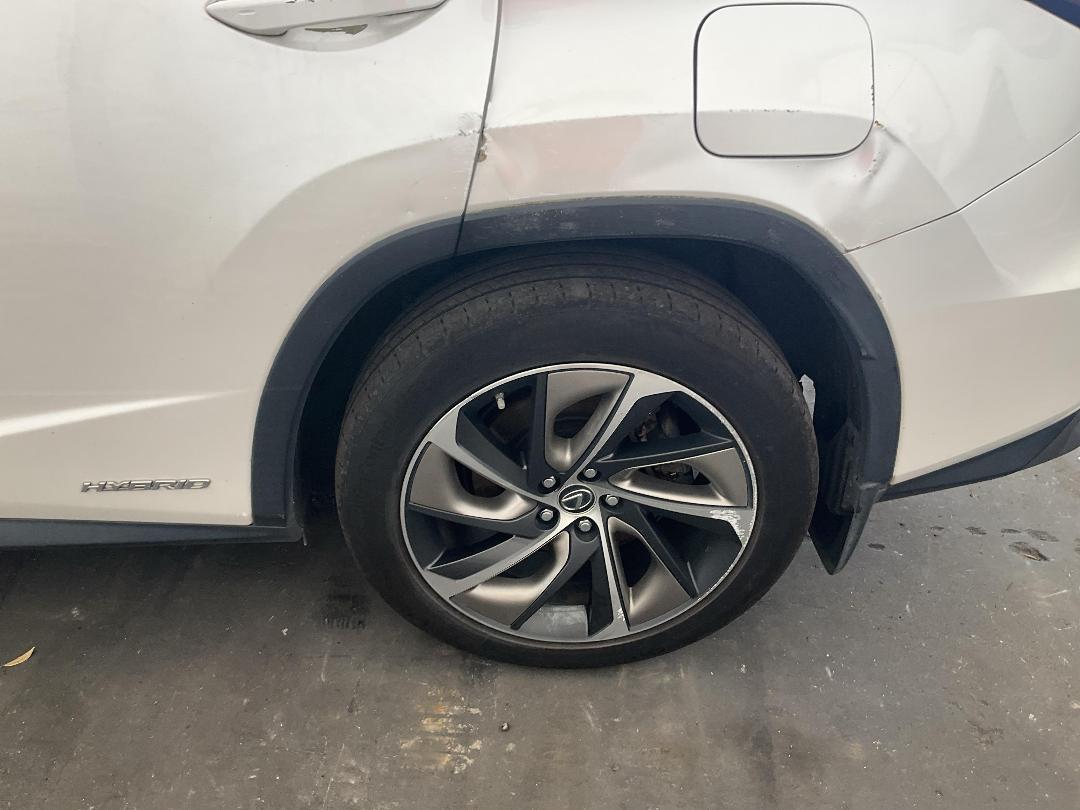 Photo '17' of Lexus RX450H Limited Photo '17' of Lexus RX450H Limited