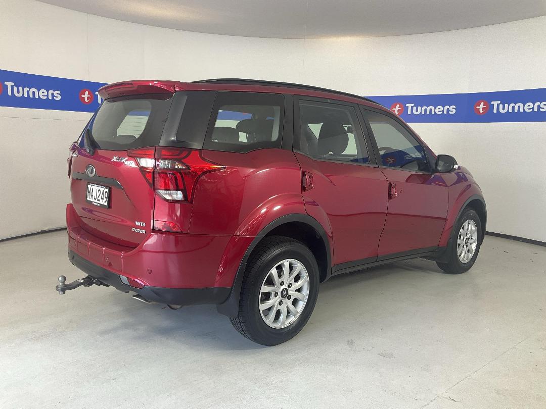 Photo '7' of Mahindra XUV Photo '7' of Mahindra XUV