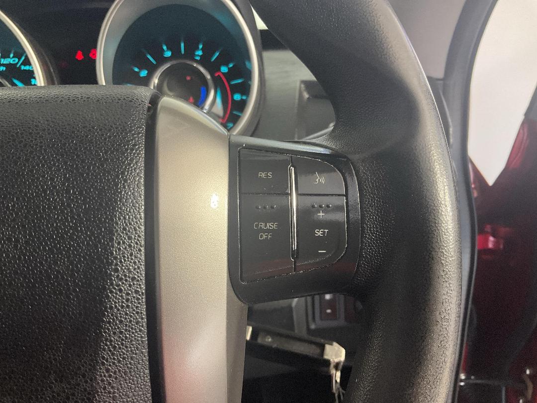 Photo '26' of Mahindra XUV Photo '26' of Mahindra XUV