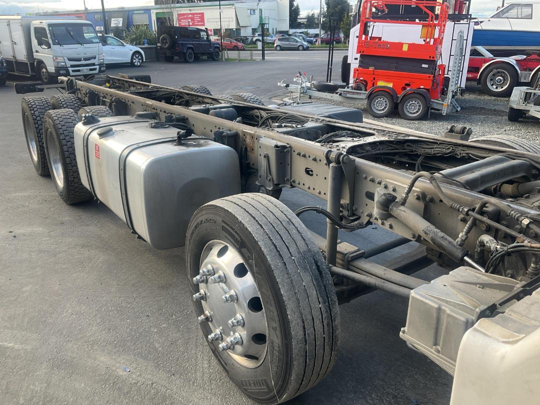 Photo '27' of MAN TGS 35.540  8X4 Cab Chassis