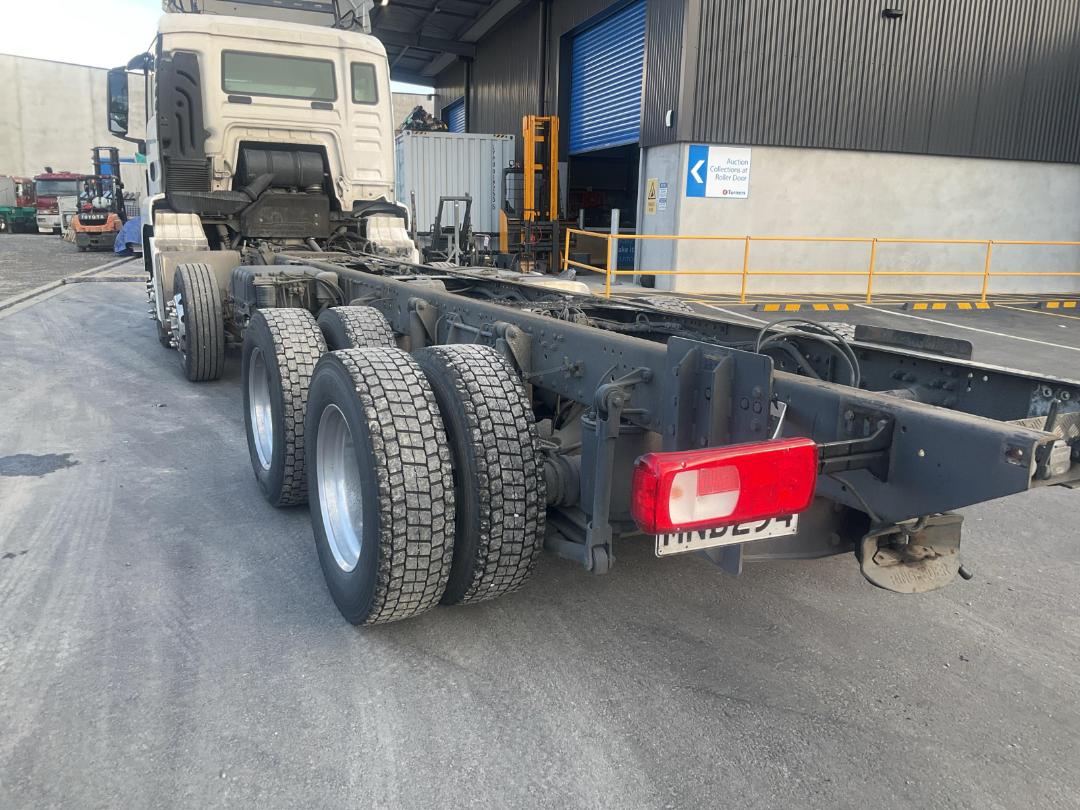 Photo '36' of MAN TGS 35.540  8X4 Cab Chassis
