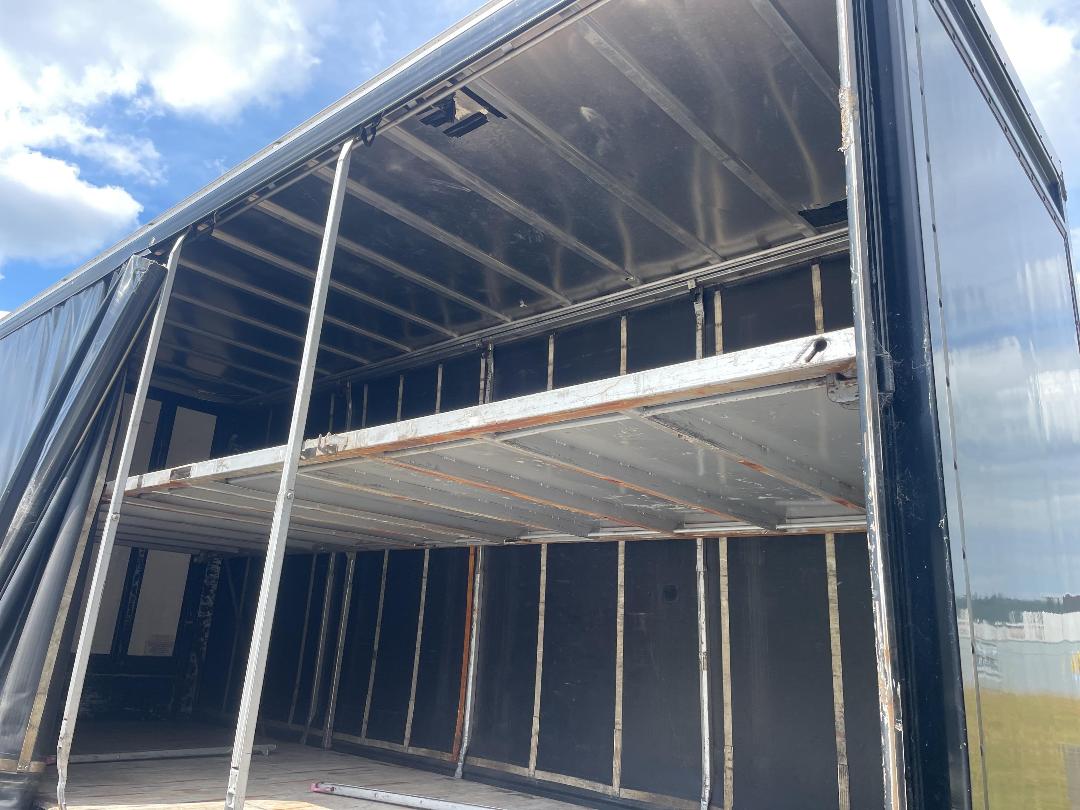 Photo '22' of MAN TGX + Trailer Curtainsider