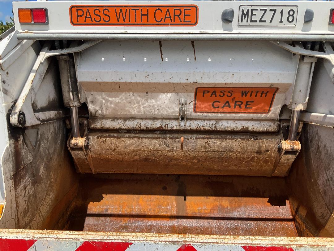 Photo '13' of Manco EV10 SEA ELECTRIC MANCO Rubbish Compactor