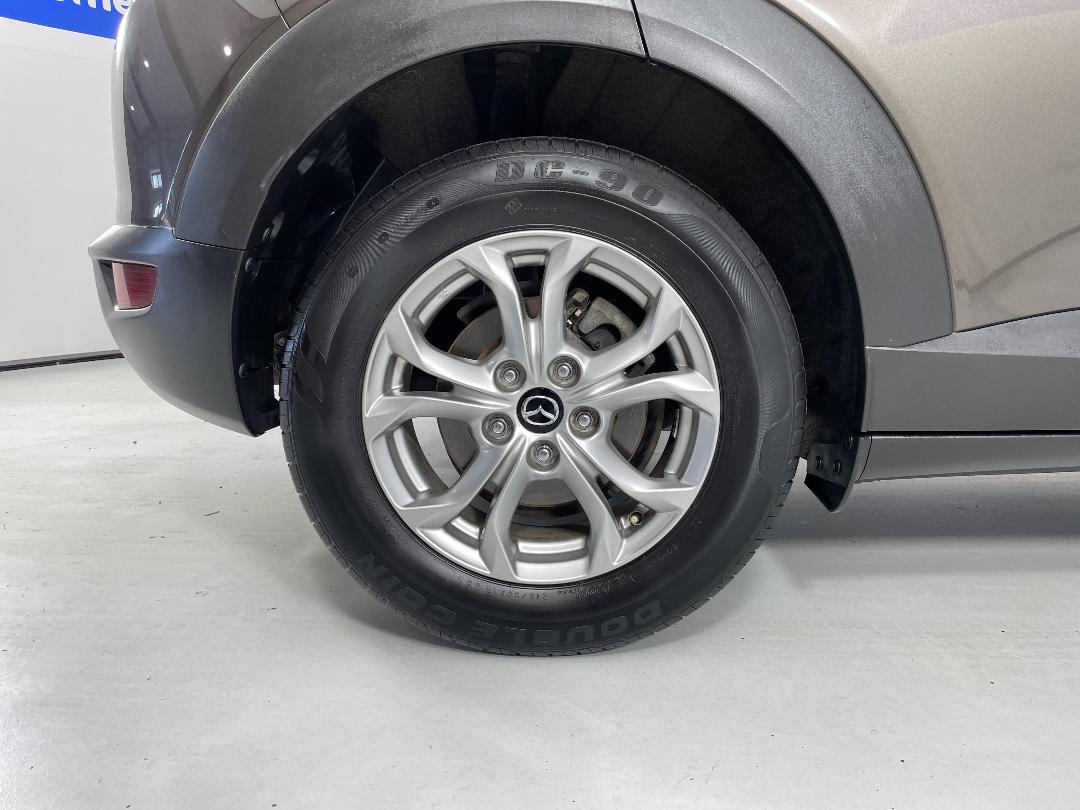 Photo '12' of Mazda CX-3