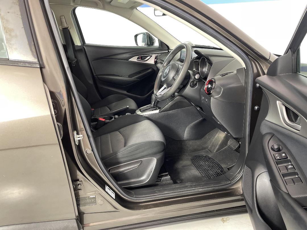 Photo '16' of Mazda CX-3