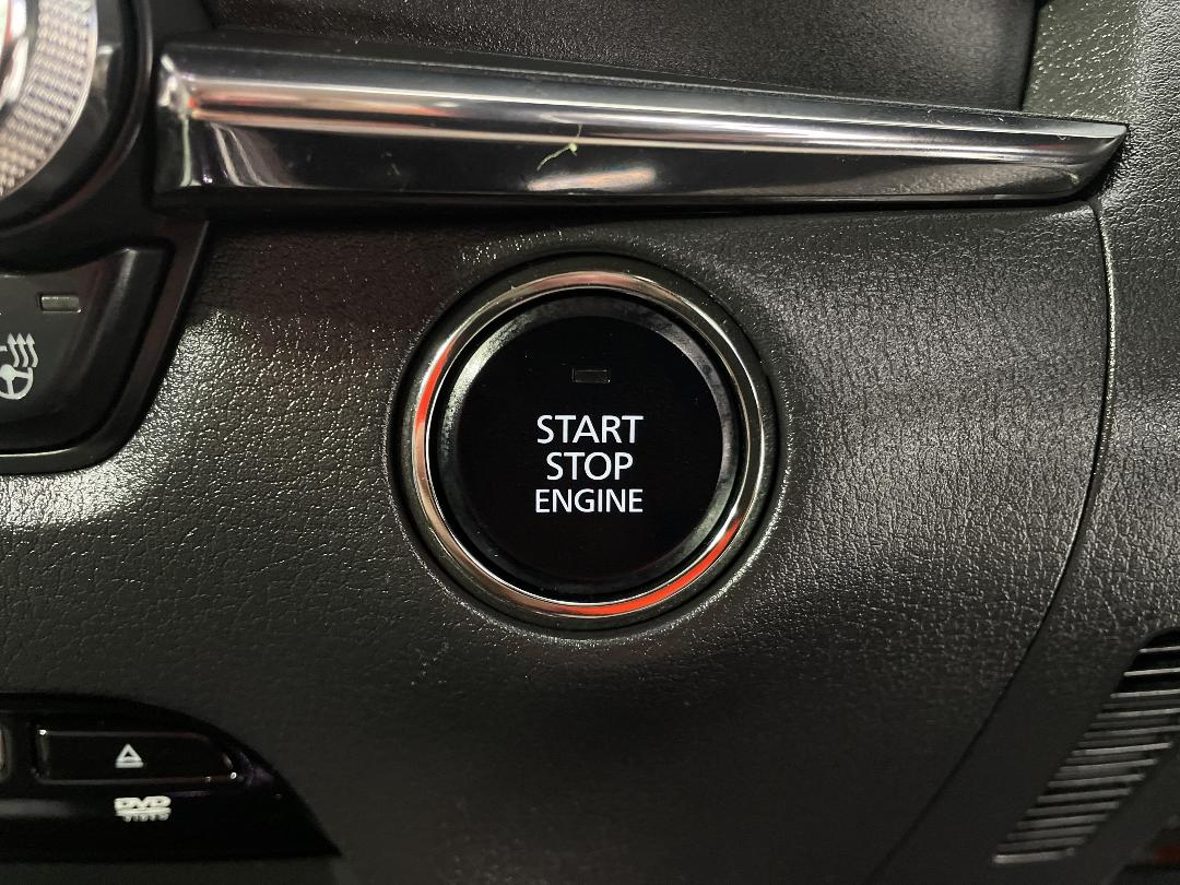 Photo '29' of Mazda CX-30