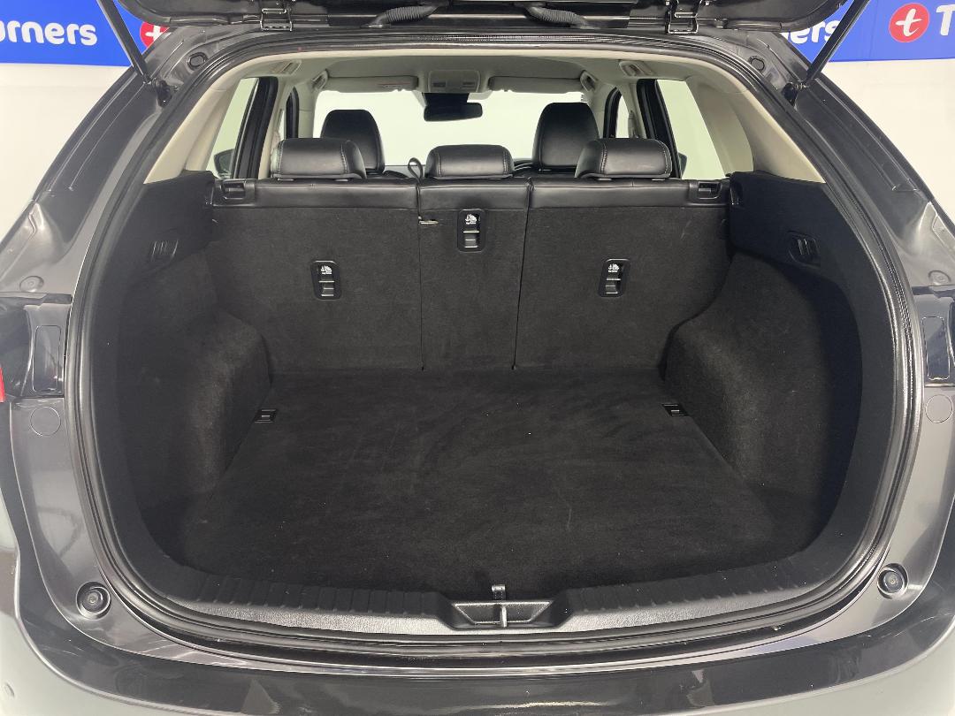 Photo '14' of Mazda CX-5 Photo '14' of Mazda CX-5