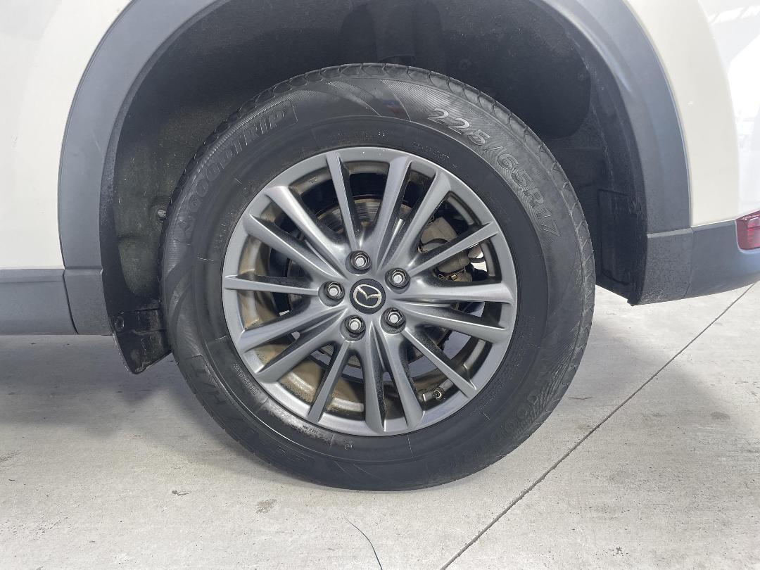 Photo '11' of Mazda CX-5 Photo '11' of Mazda CX-5