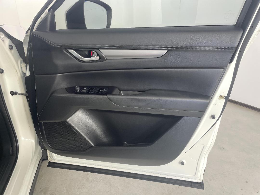 Photo '15' of Mazda CX-5 Photo '15' of Mazda CX-5