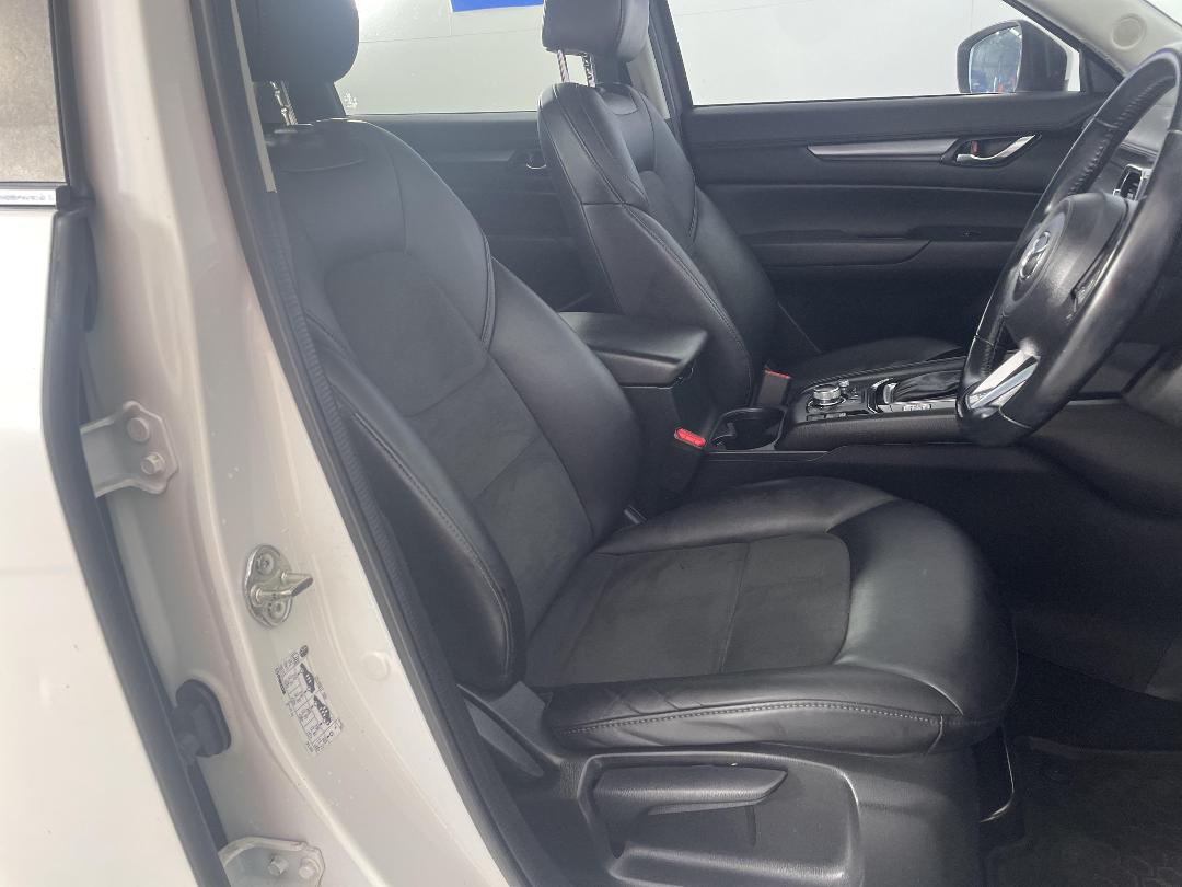 Photo '16' of Mazda CX-5 Photo '16' of Mazda CX-5