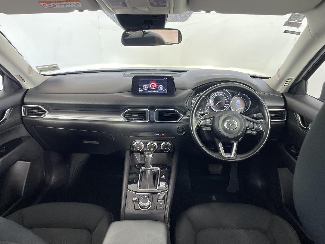 Photo '17' of Mazda CX-5