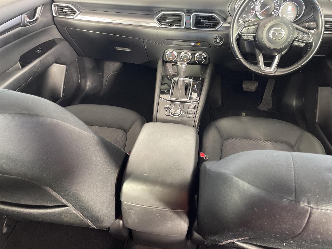 Photo '18' of Mazda CX-5