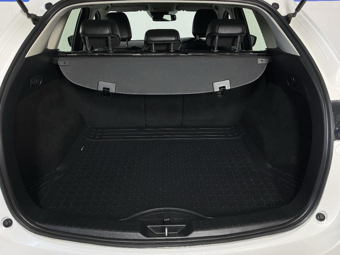 Photo '14' of Mazda CX-5