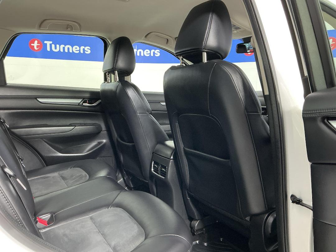 Photo '20' of Mazda CX-5