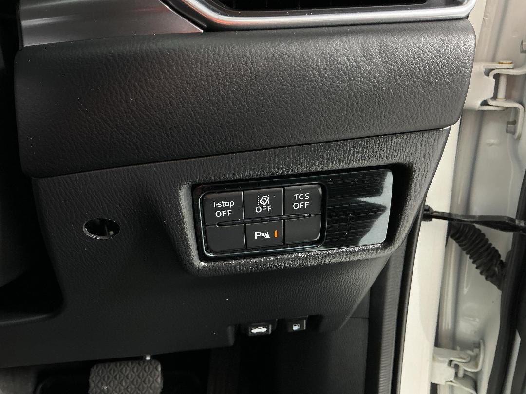 Photo '26' of Mazda CX-5