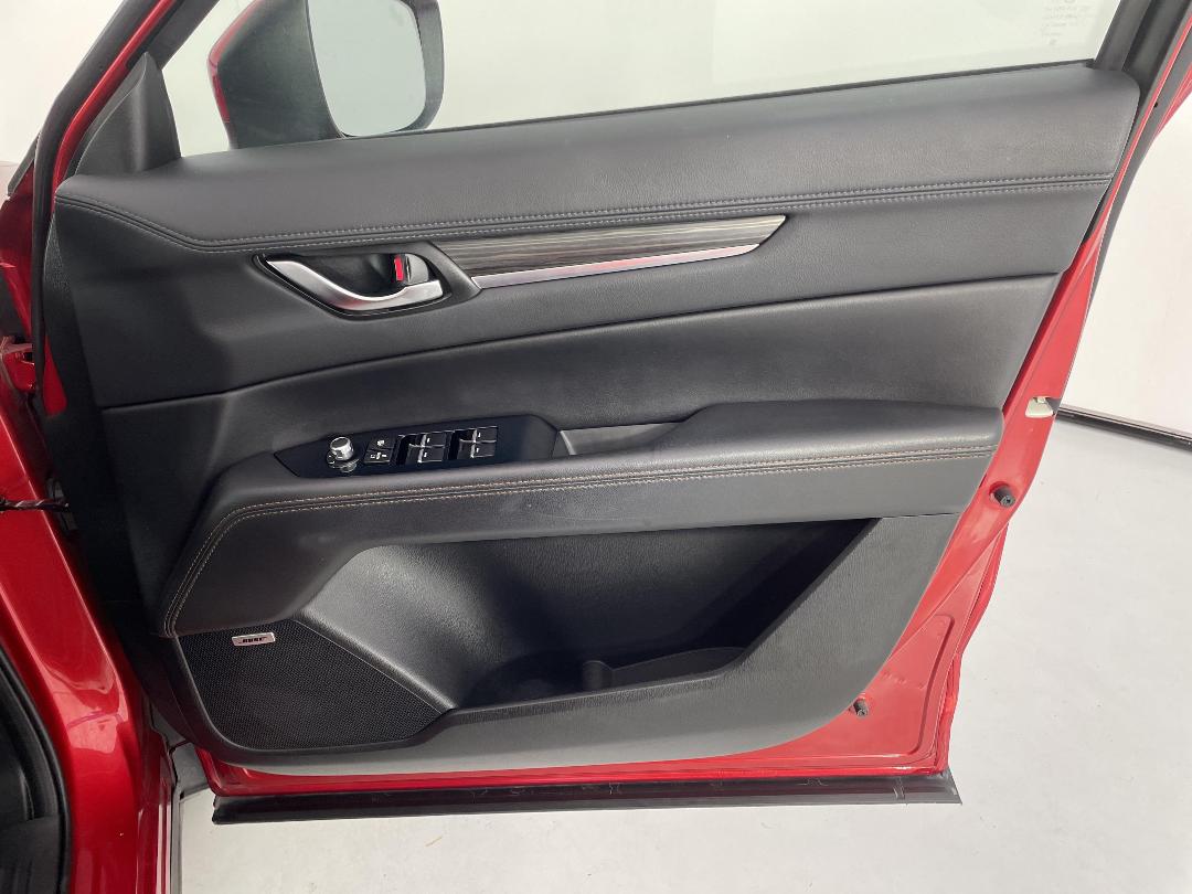 Photo '15' of Mazda CX-5